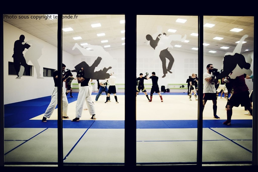 Chatelaillon, dans le dojo du Judo, on pratique la MMA